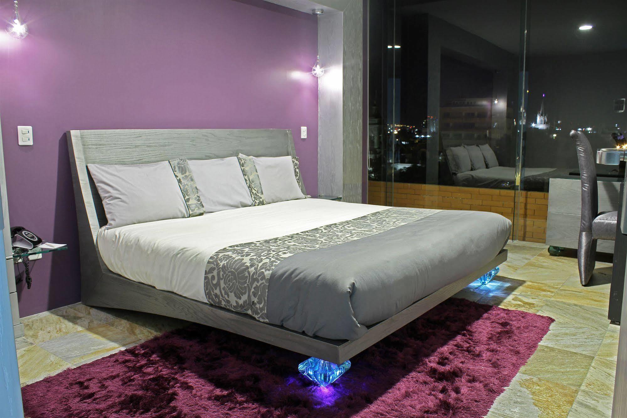 Hotel Vista Hermosa Guadalajara Bagian luar foto