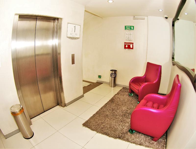 Hotel Vista Hermosa Guadalajara Bagian luar foto